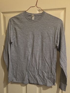Jerzees Heather Gray Long-Sleeve Crewneck Shirt